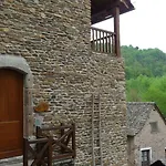 Les Buis 펜션 Belcastel (Aveyron)