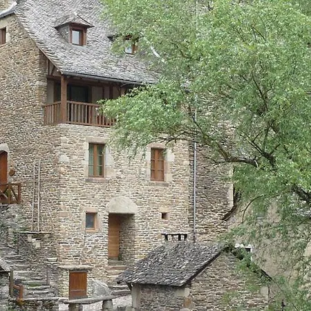Les Buis Belcastel (Aveyron)