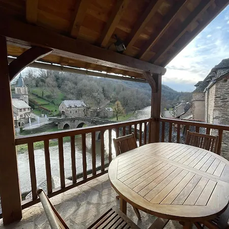 Ferienhaus Les Buis Belcastel (Aveyron)